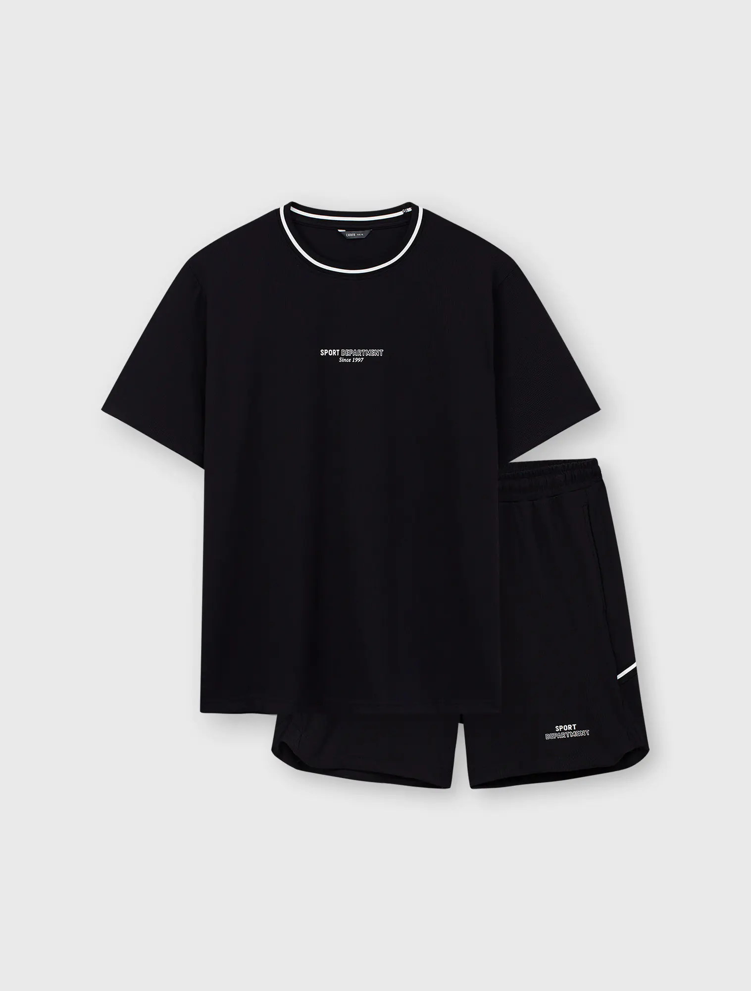 Bộ quần áo nam - Ảnh 2