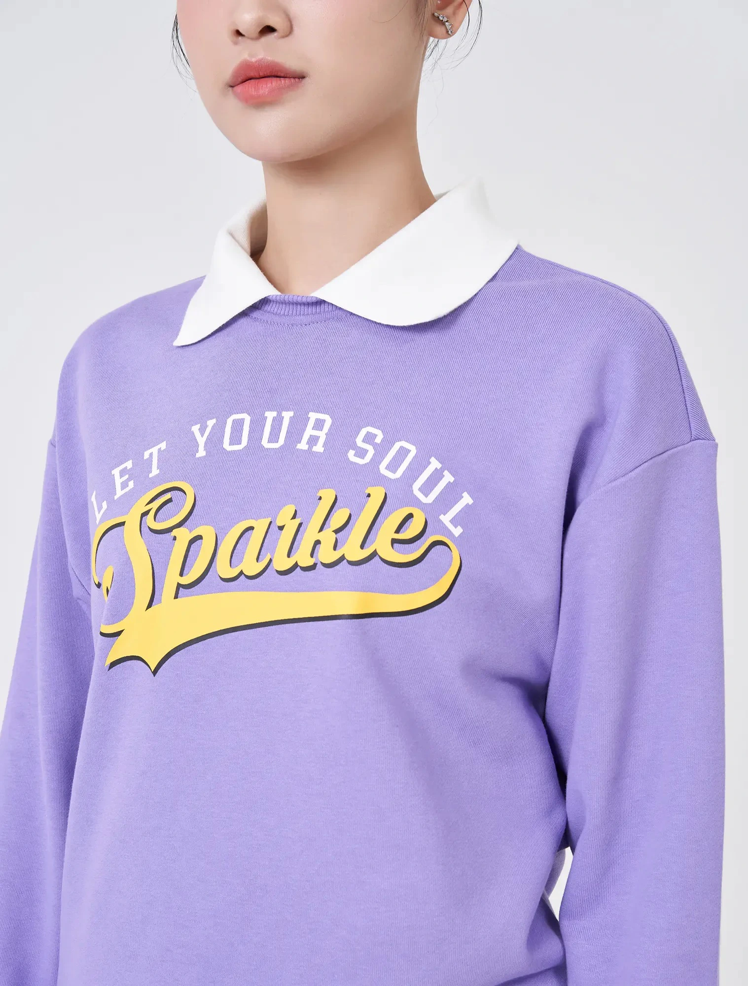 Áo Nỉ Nữ Phối Lá Cổ Dáng Relax - Ảnh 5